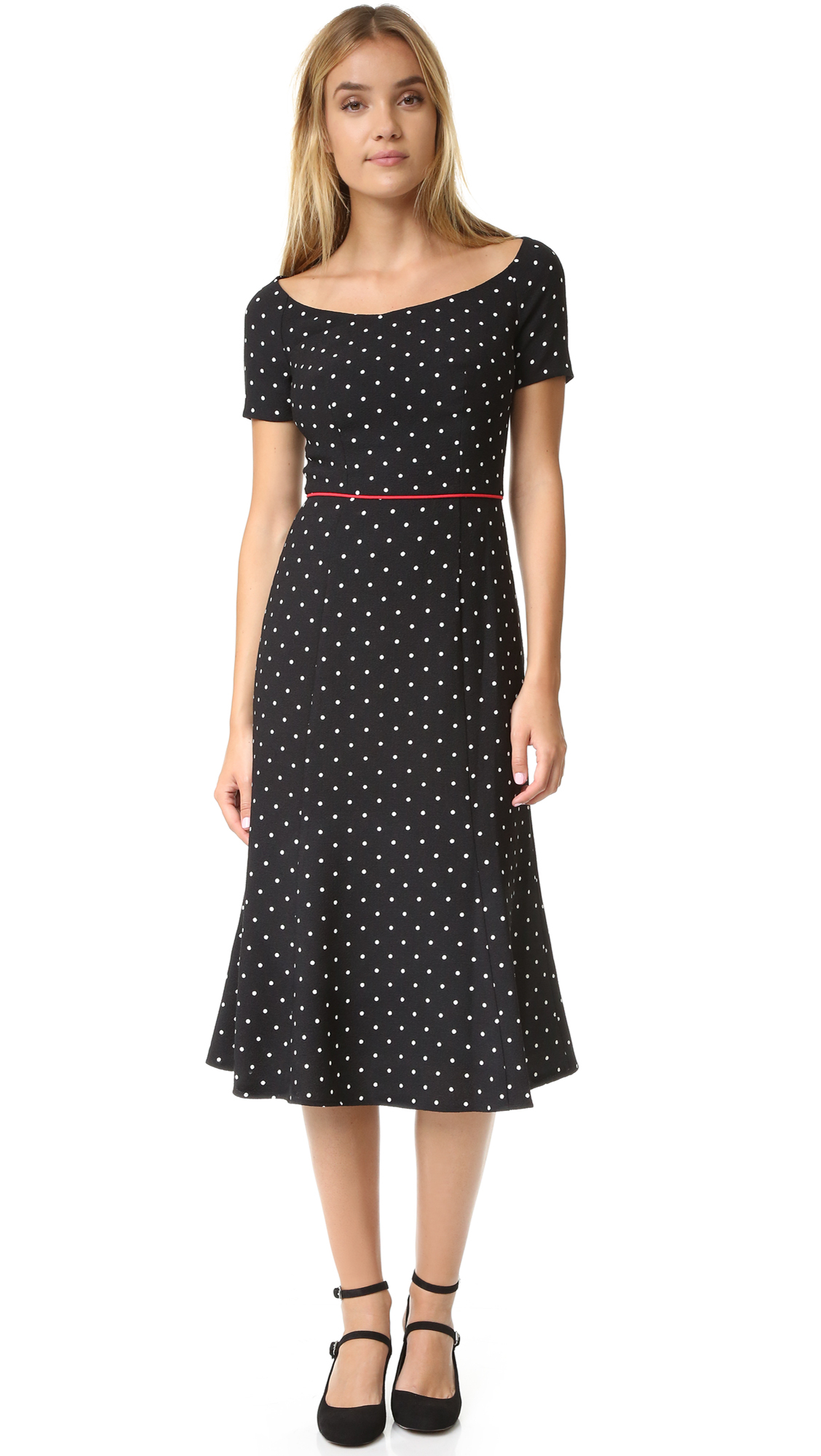 You are here Discover the latest polka dot dresses with ASOS. Shop for a range of polka dot dress styles, tops, skirts and shoes today with ASOS.